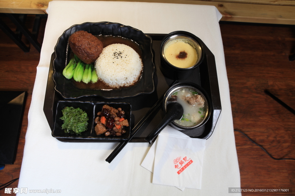 揚州獅子頭飯