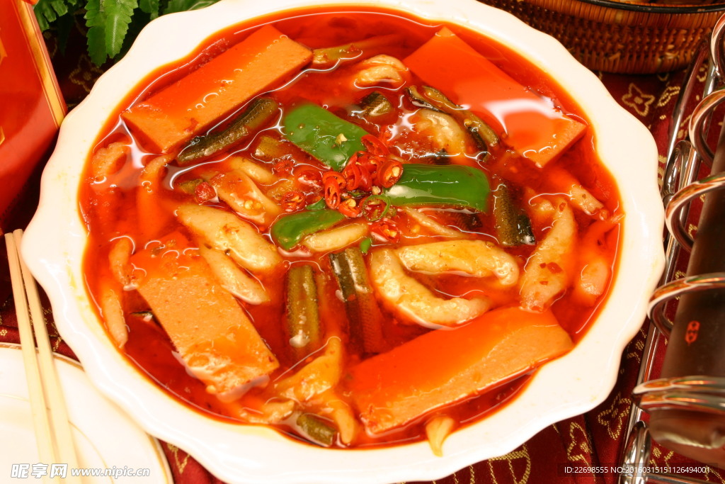 面疙瘩燒鰍魚