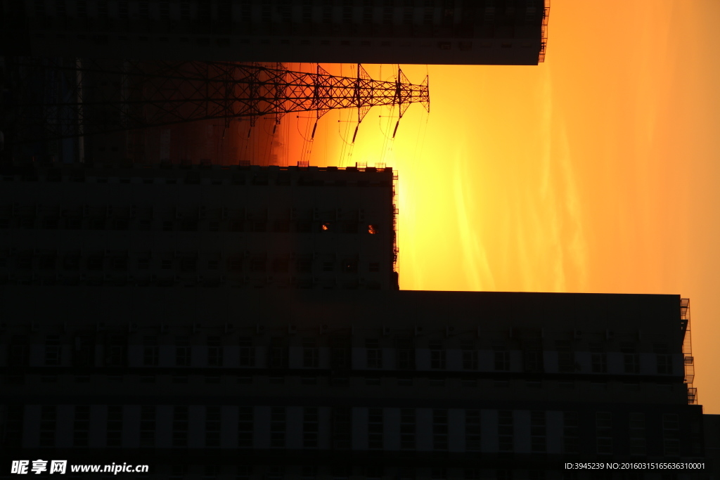 夕陽中的城市