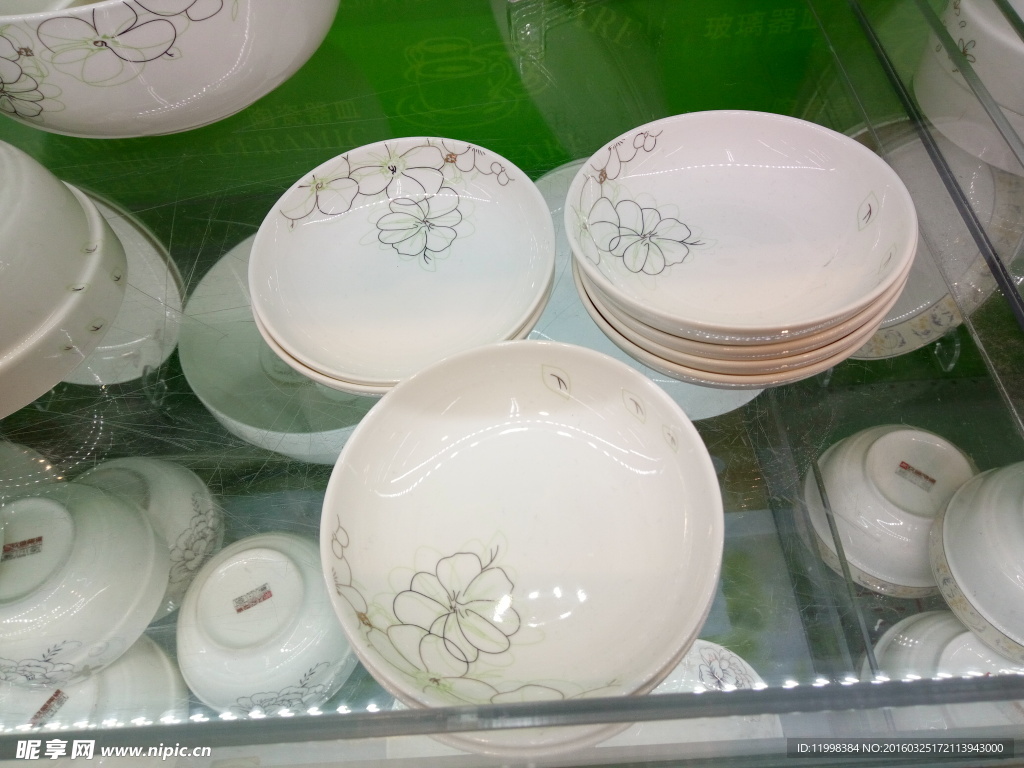 陶瓷碗