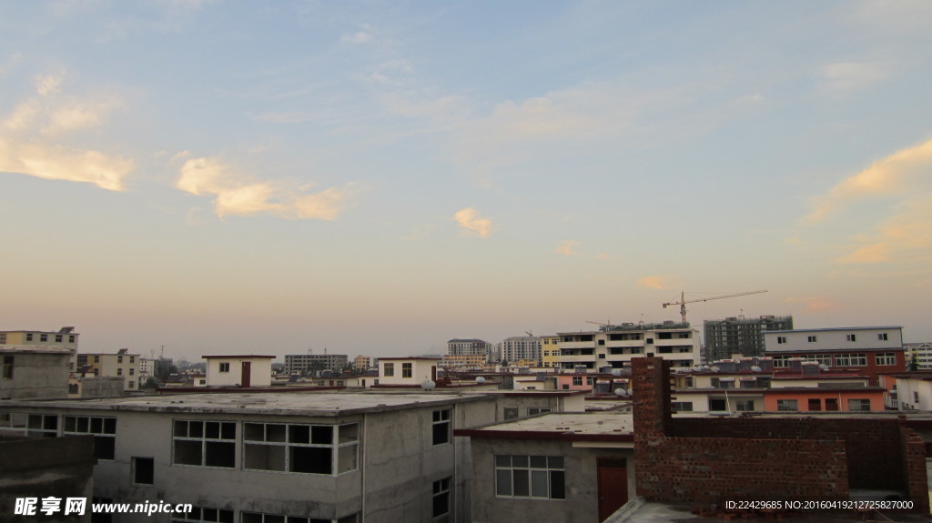 潢川西關