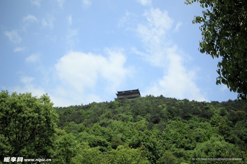 杭州市富阳区东吴公园富春阁远景