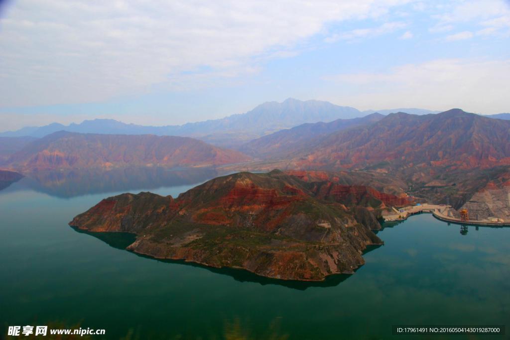 坎布拉山