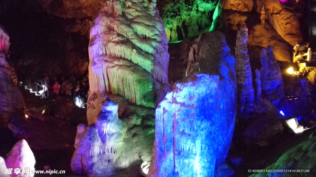 雞冠洞
