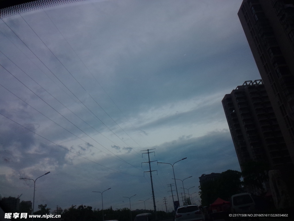 城市的天空