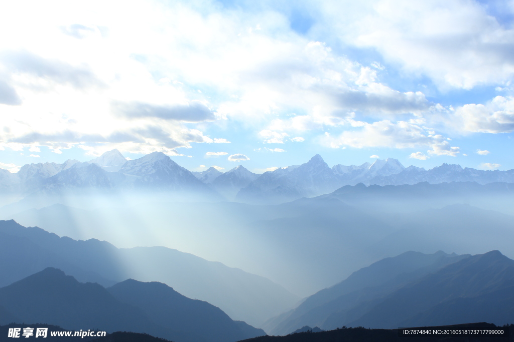 牛背山