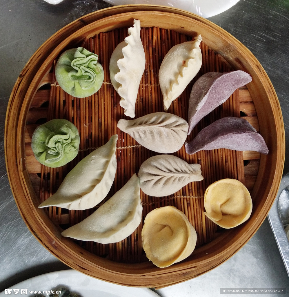 餃子 包子