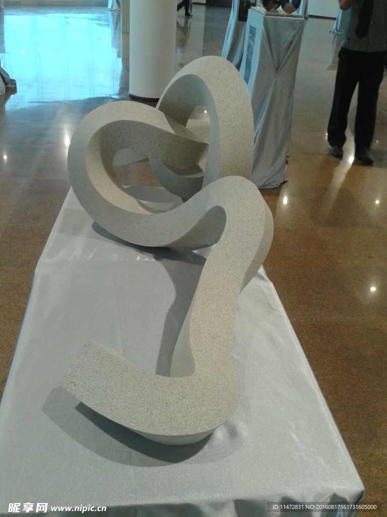 雕塑展