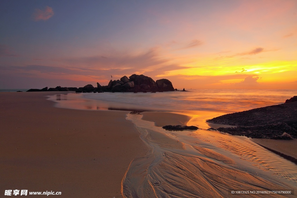 海灘夕陽(yáng)
