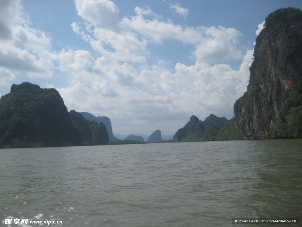 美麗普吉島