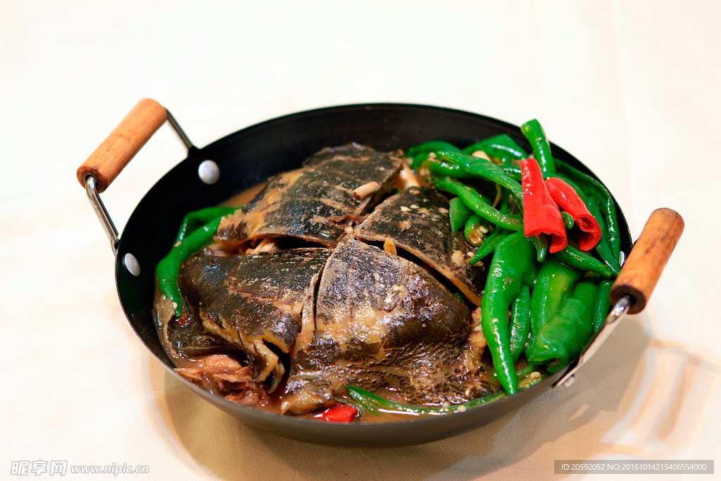 香锅焖甲鱼