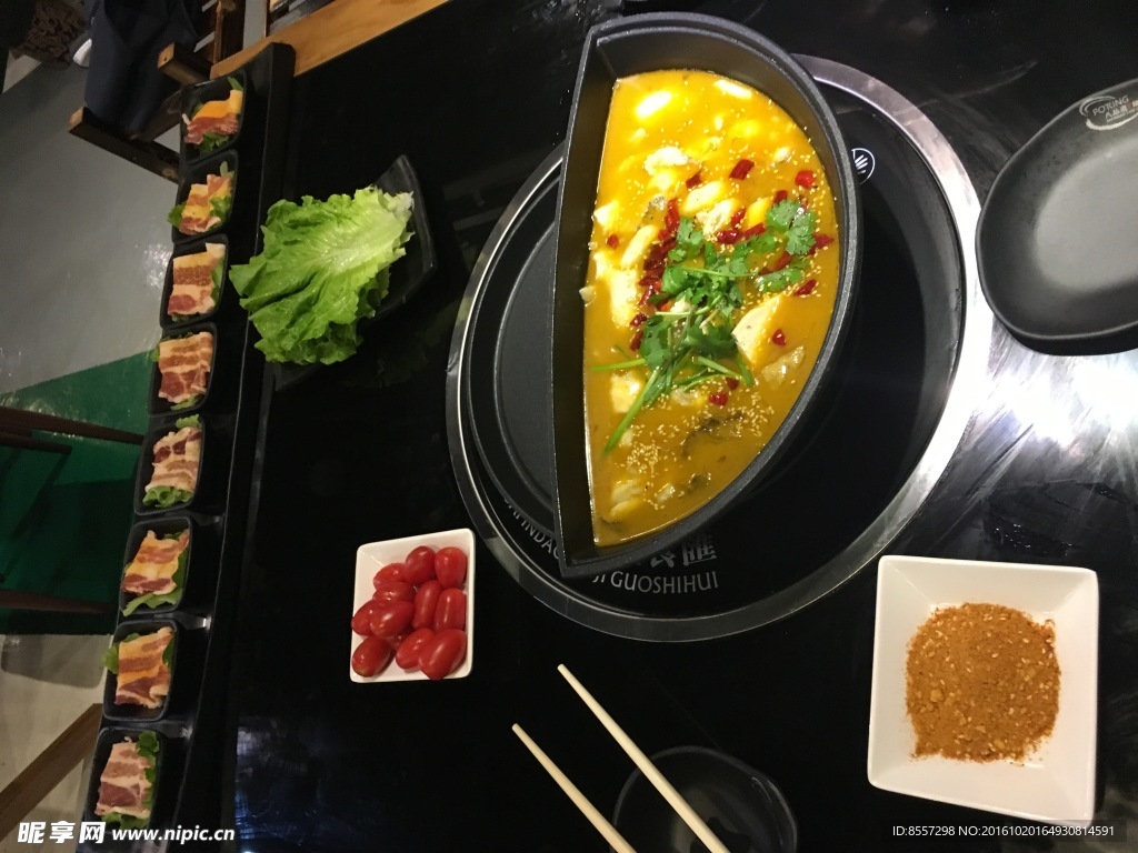 鴛鴦火鍋
