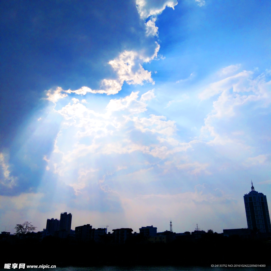 藍(lán)色天空