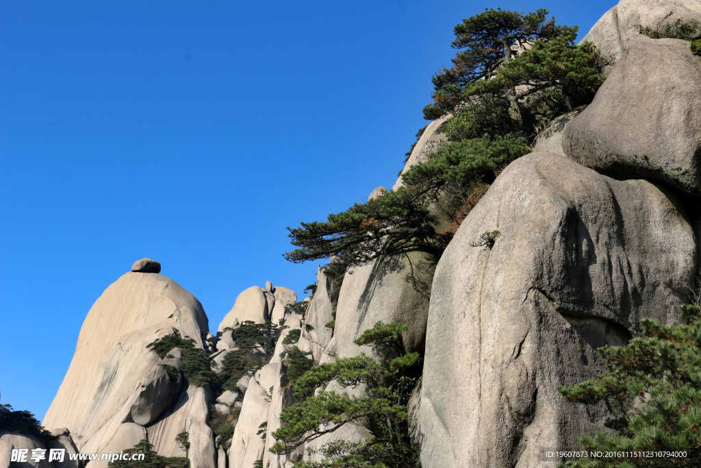 天柱山