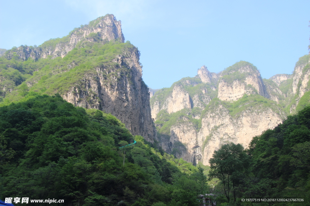 山峰