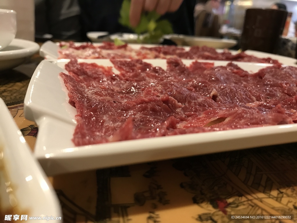 牛肉火鍋
