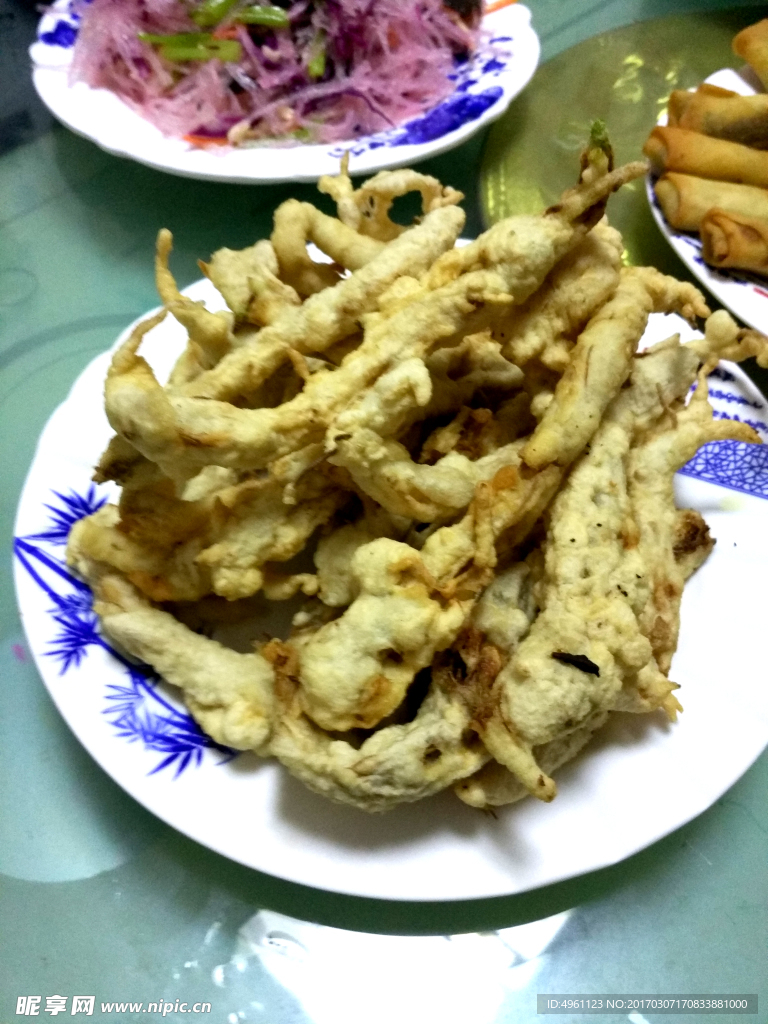 酥炸香菜根