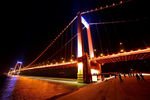 武汉长江大桥夜景图