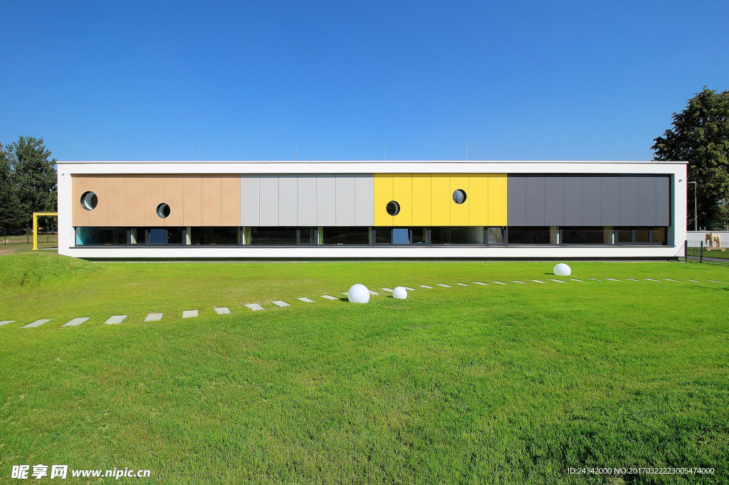幼兒園建筑裝飾設(shè)計