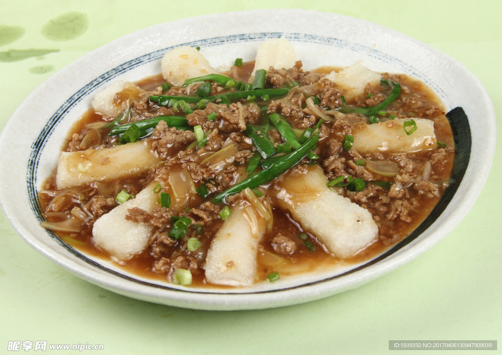 牛肉煮年糕