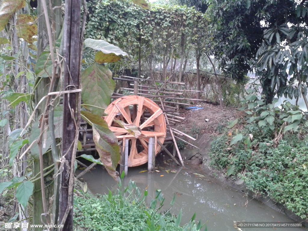 綠道古代農耕灌溉水車