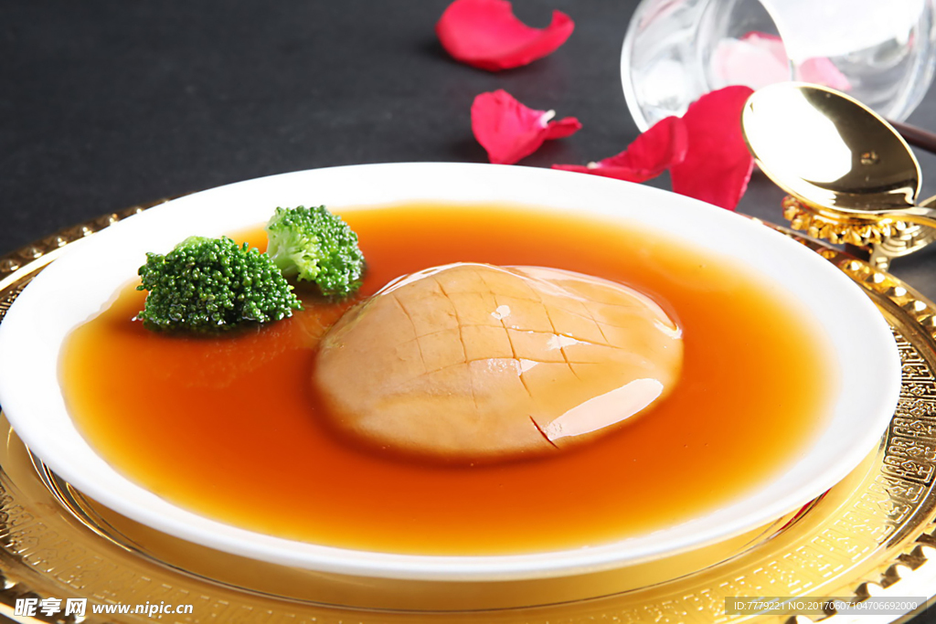 鮑汁百靈菇