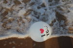沙滩上的气球