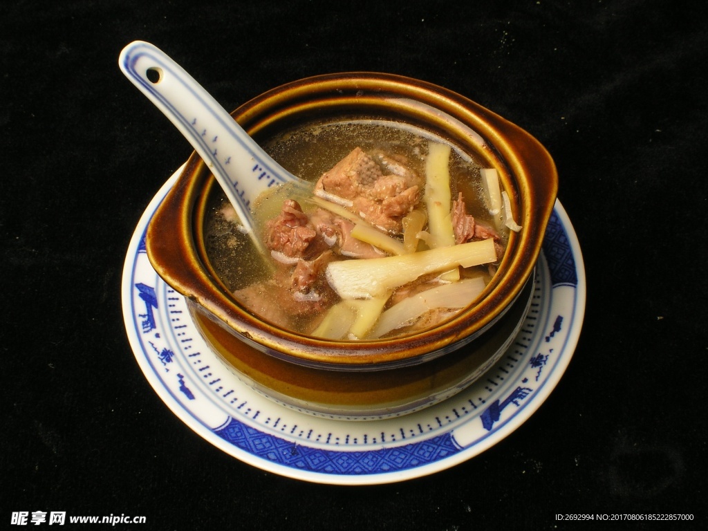肉燉筍片湯