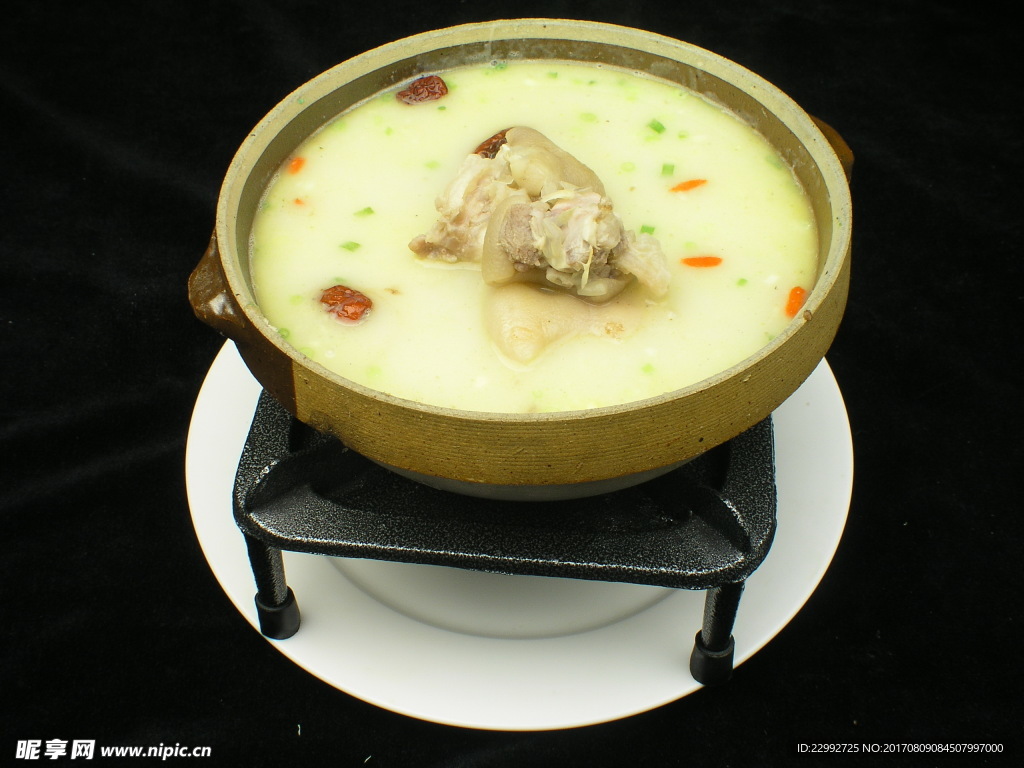 黃豆蕓豆豬手缽圖片