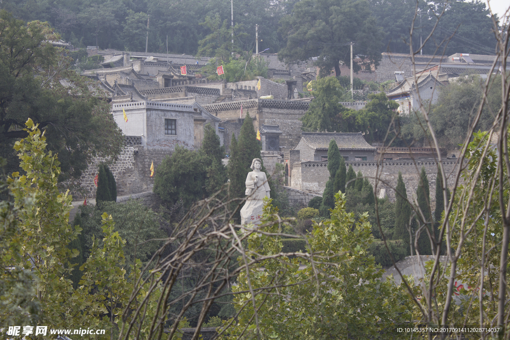小河古村