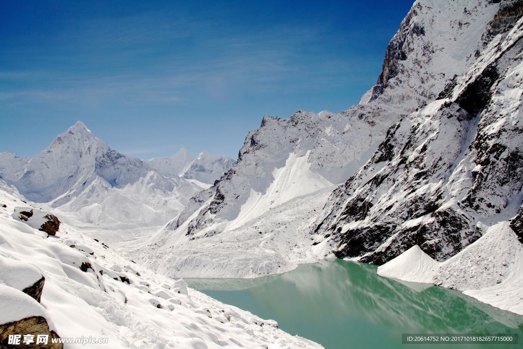 雪山美景