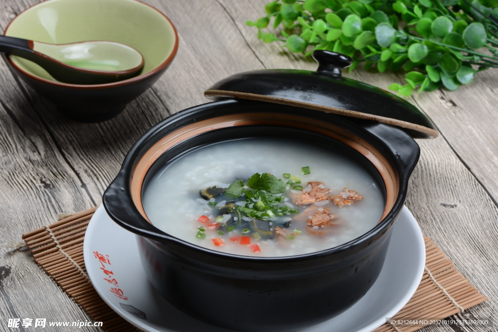 皮蛋瘦肉粥