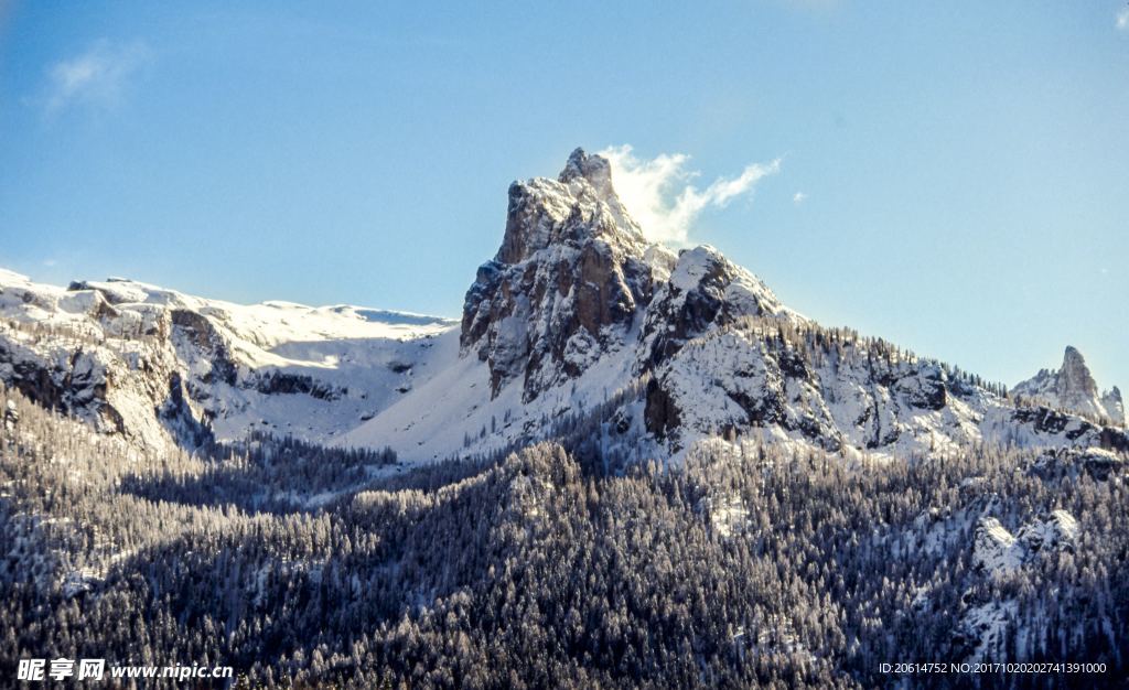 雪山美景