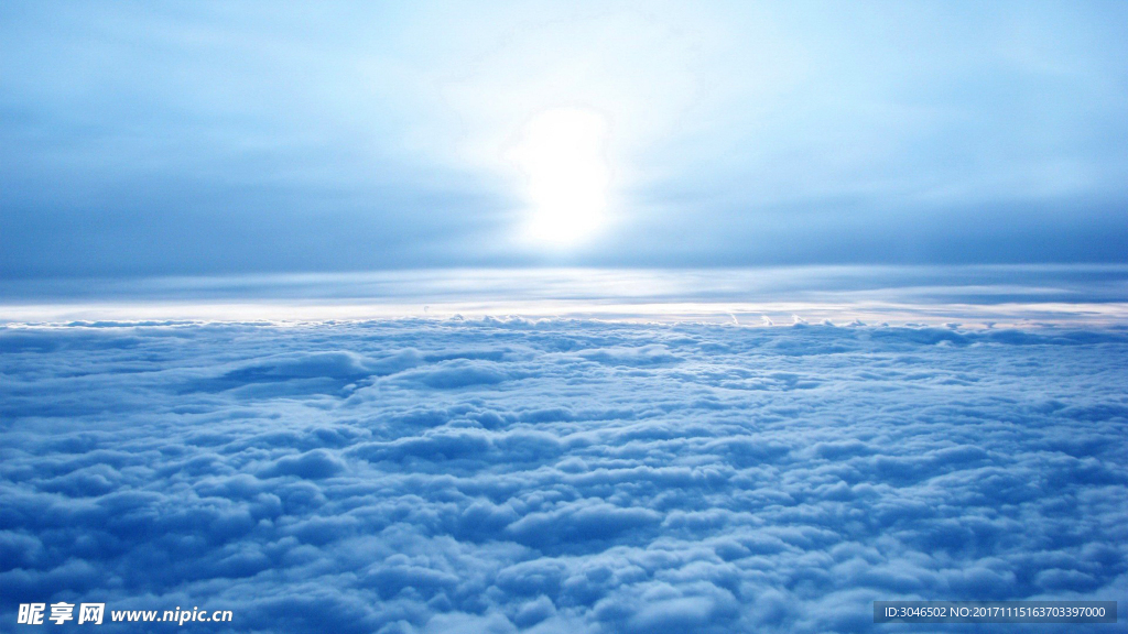 高空藍色云海