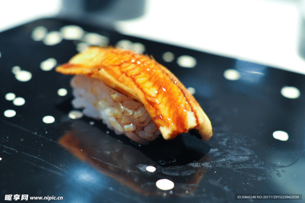 日式烤鳗鱼寿司