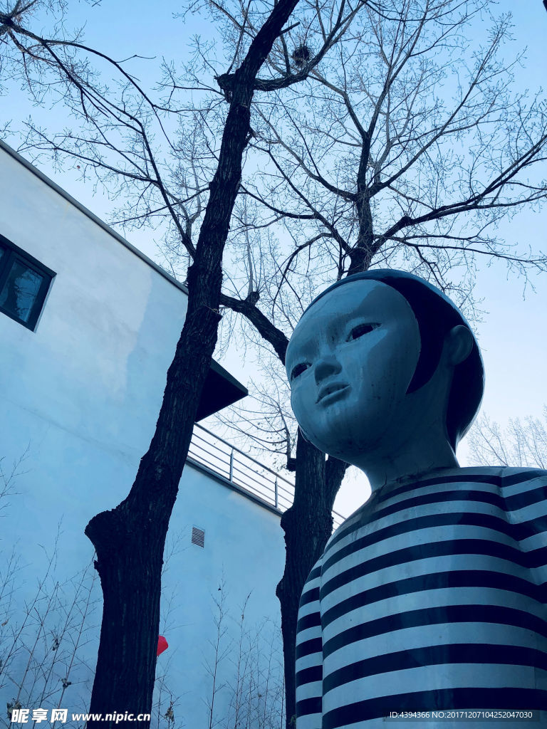無助的人偶