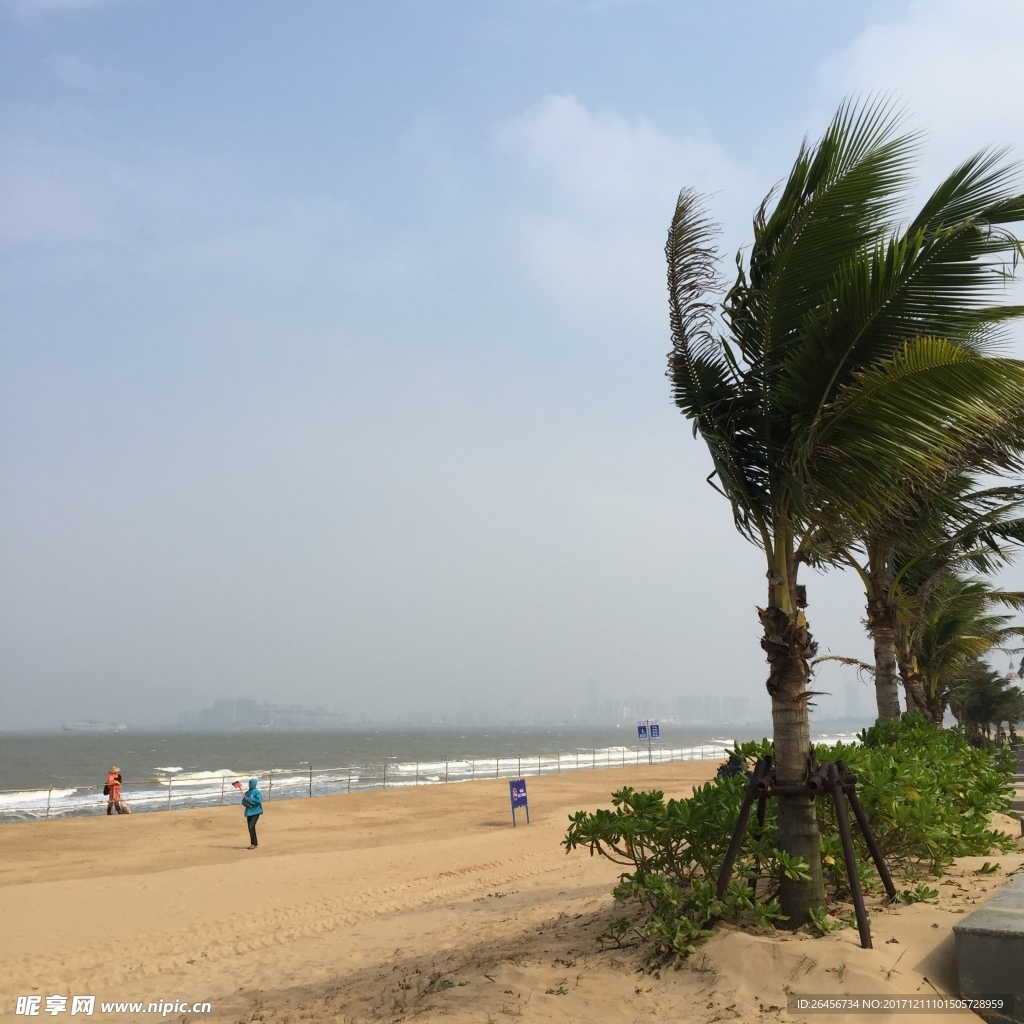 海南海口假日海滩