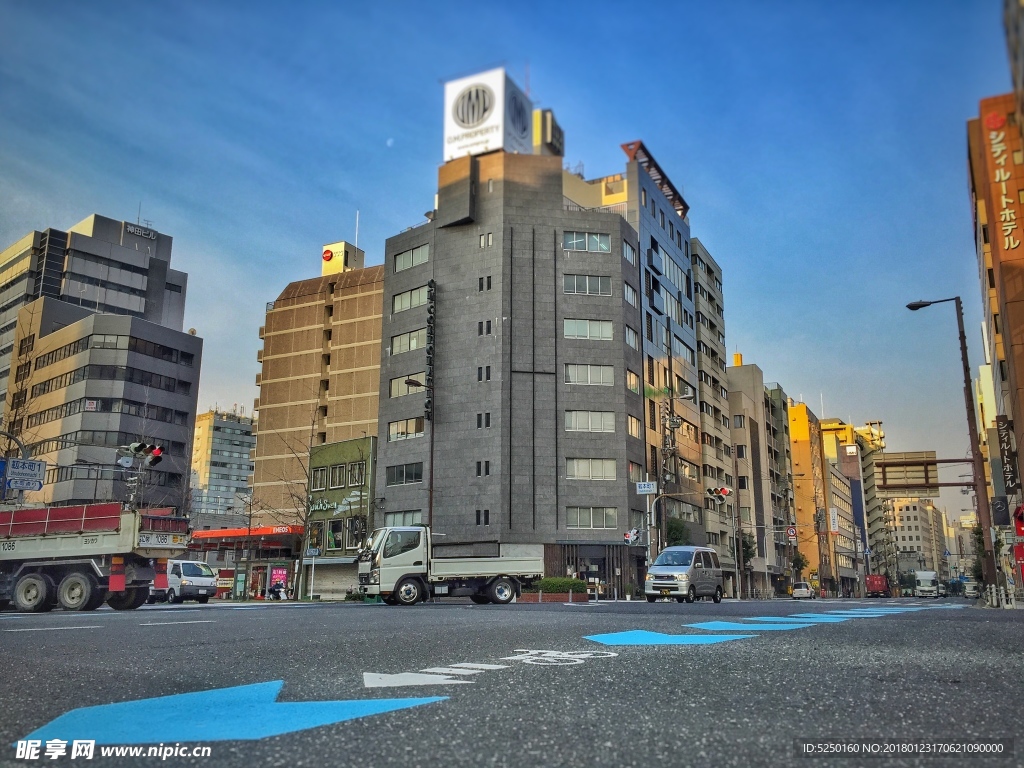 日本街头马路