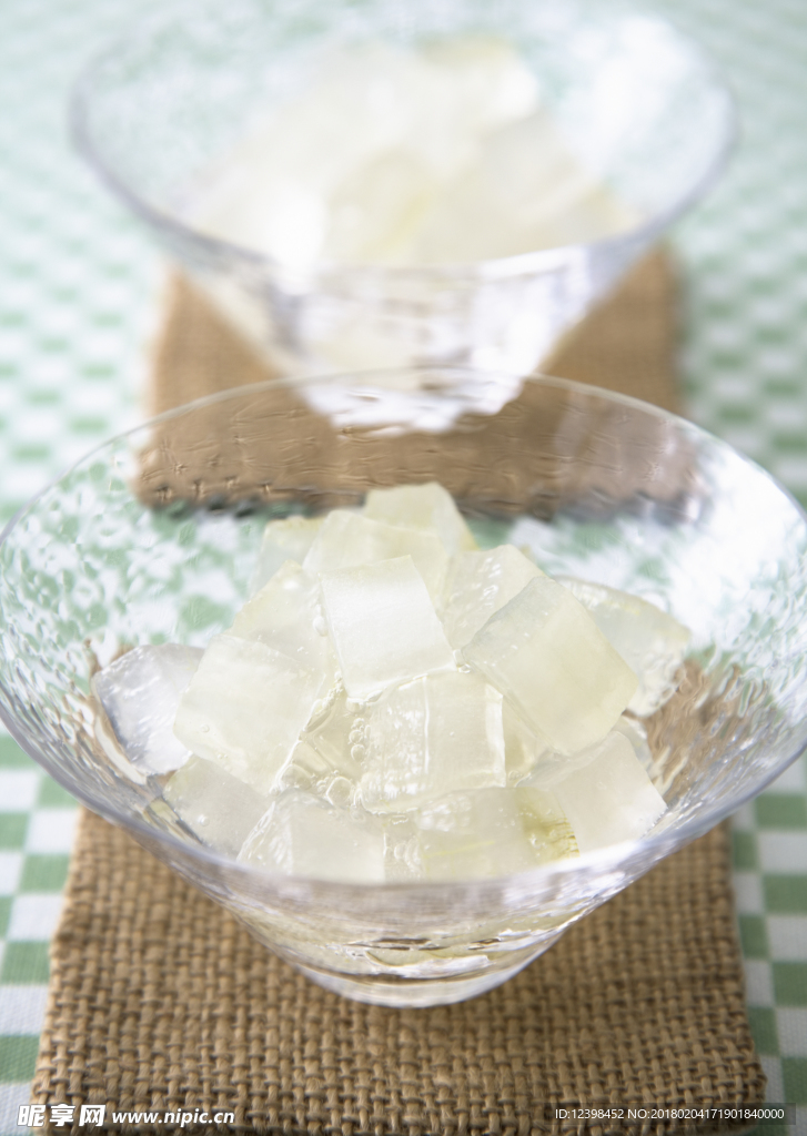 冰鎮(zhèn)水果