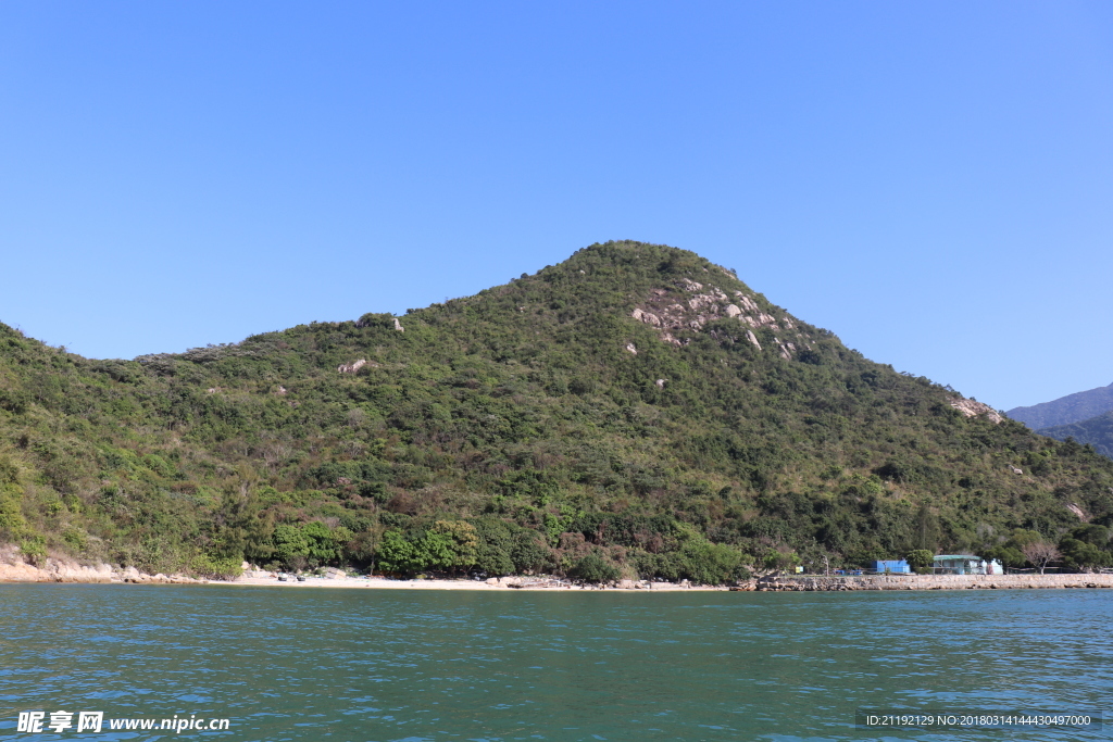 藍(lán)天山水