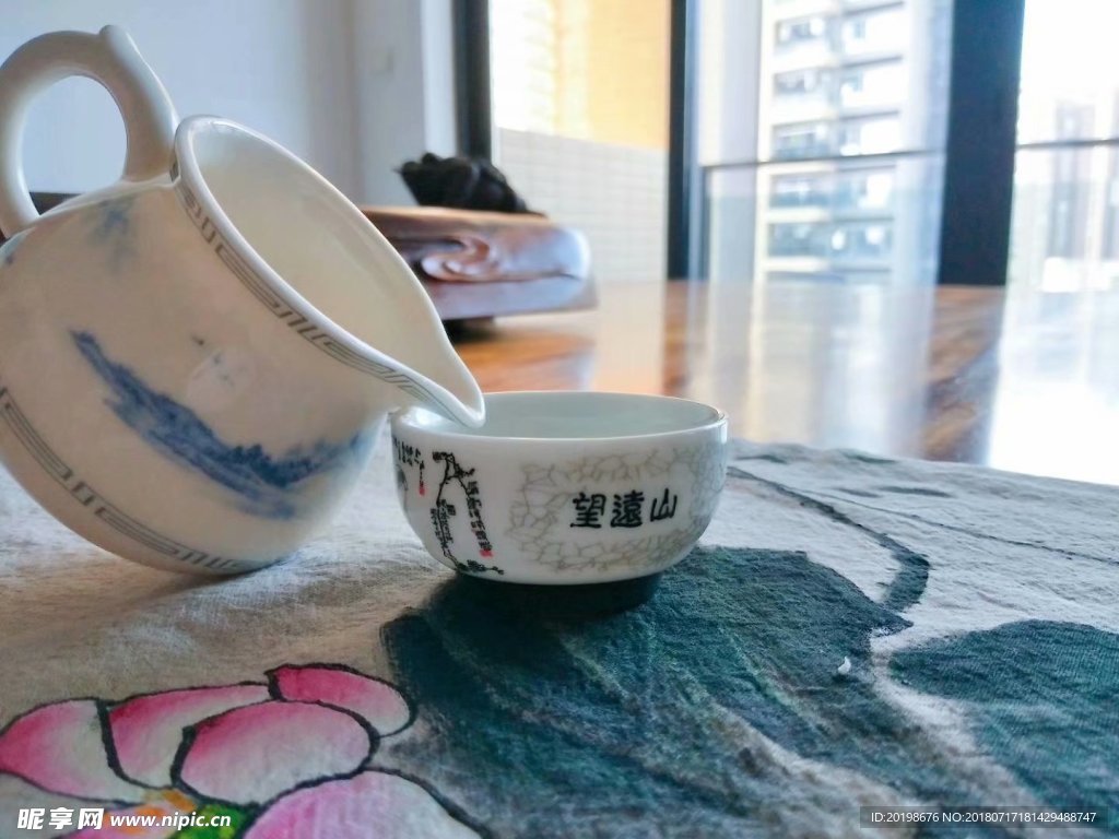 定格杯子
