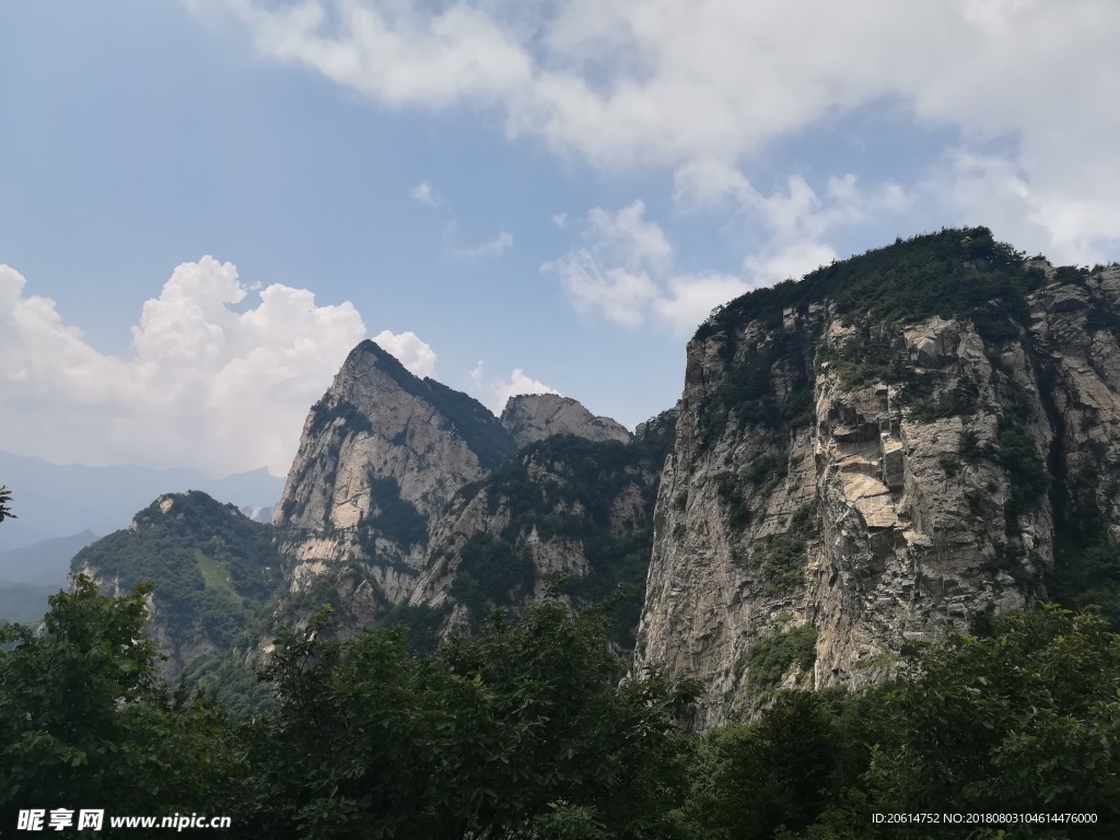 壯麗的高山風(fēng)光
