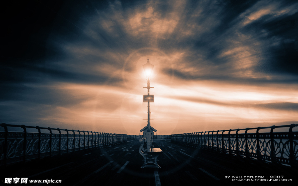 夕陽橋梁