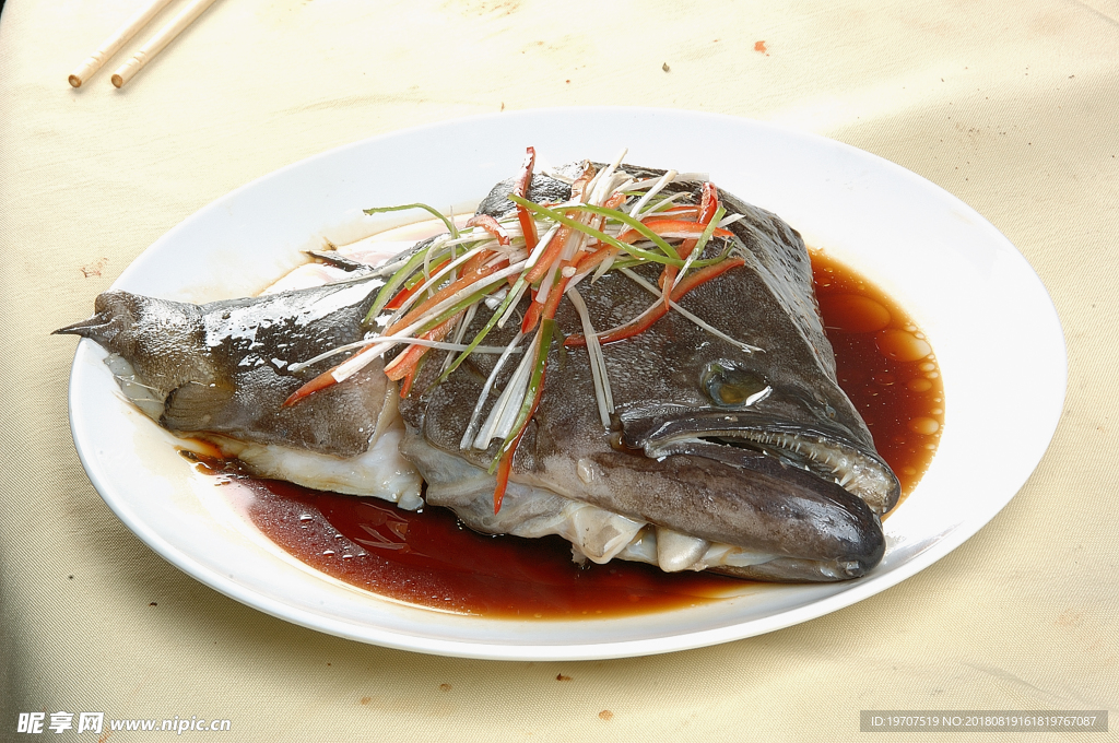 碟魚頭