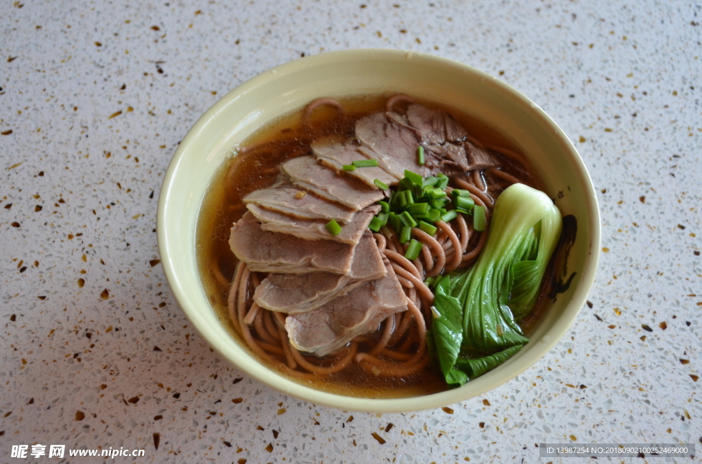 牛肉饸饹