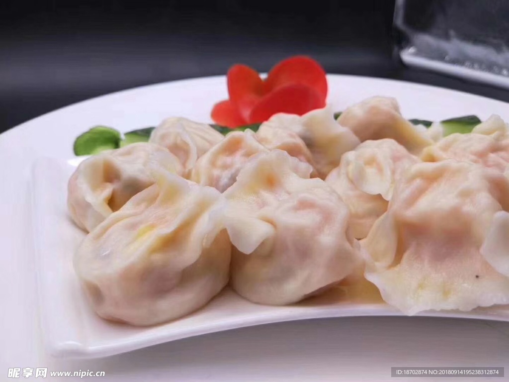 手工餃子