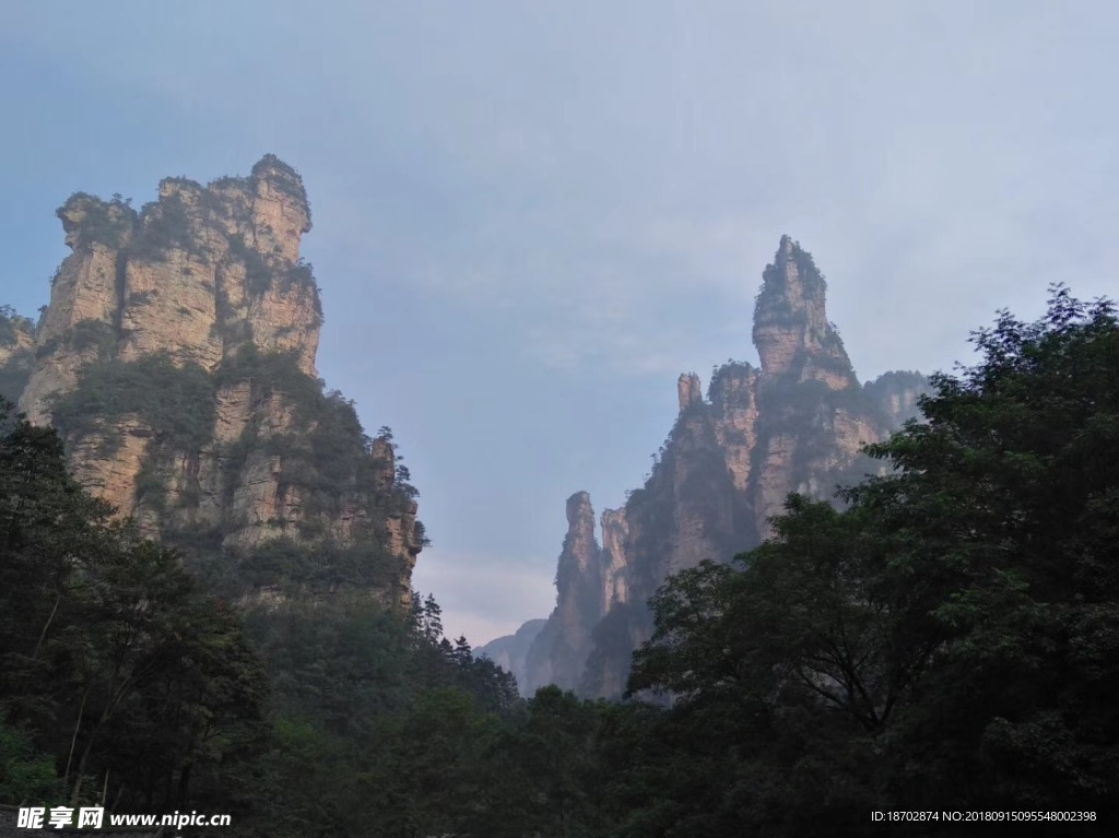 山峰
