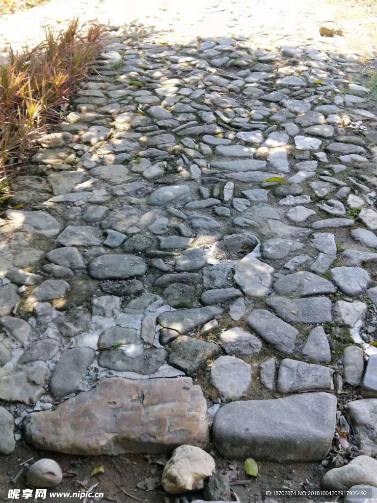 石頭路