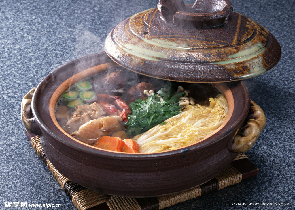 雞肉火鍋