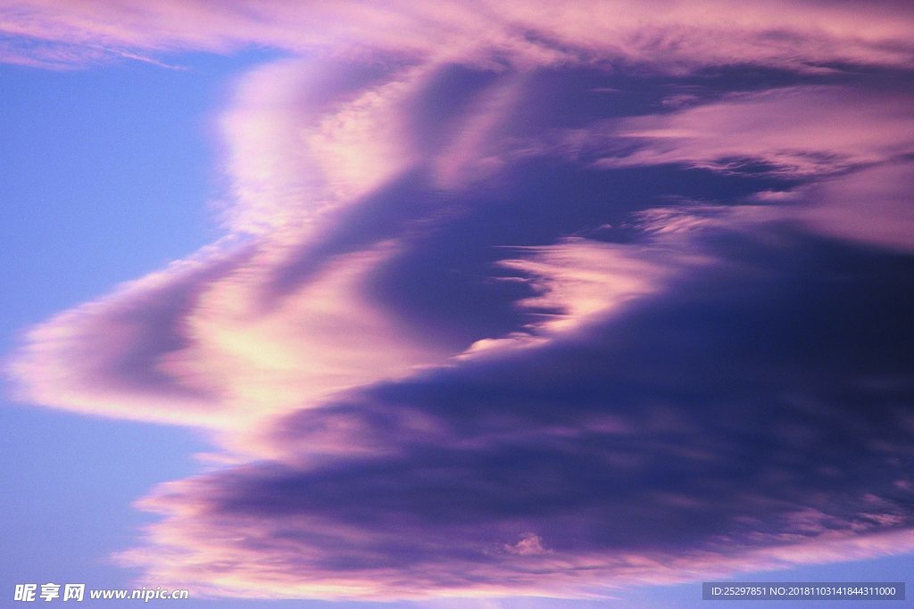 天空 云